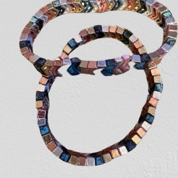 Multi Color Metal Chevron Stretch Bracelet - Picture 3 of 4